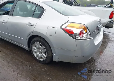 2010 Nissan Altima 2.5 S из США, поврежденный, VIN 1N4AL2AP4AC191818